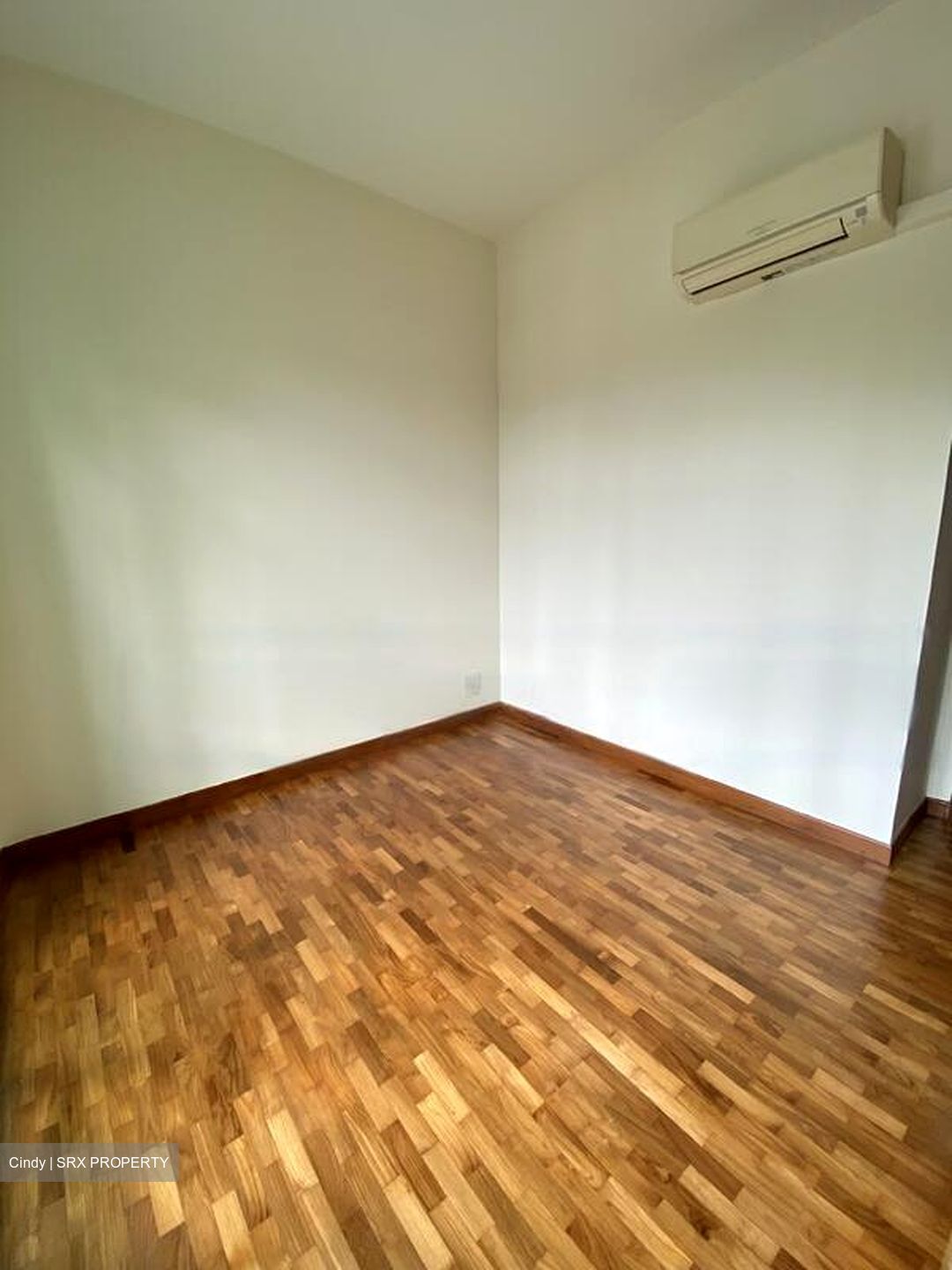 Hazel Park Condominium (D23), Condominium #454937061